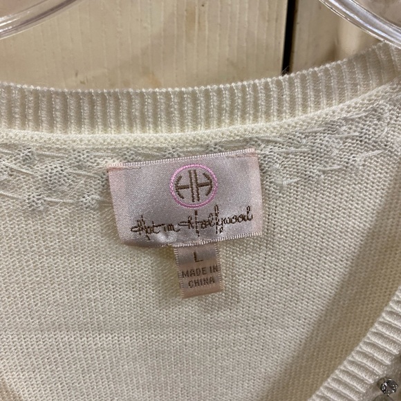 Hot in Hollywood Top with Clear Rhinestone Embellishments Size Large V Neck - Picture 2 of 3